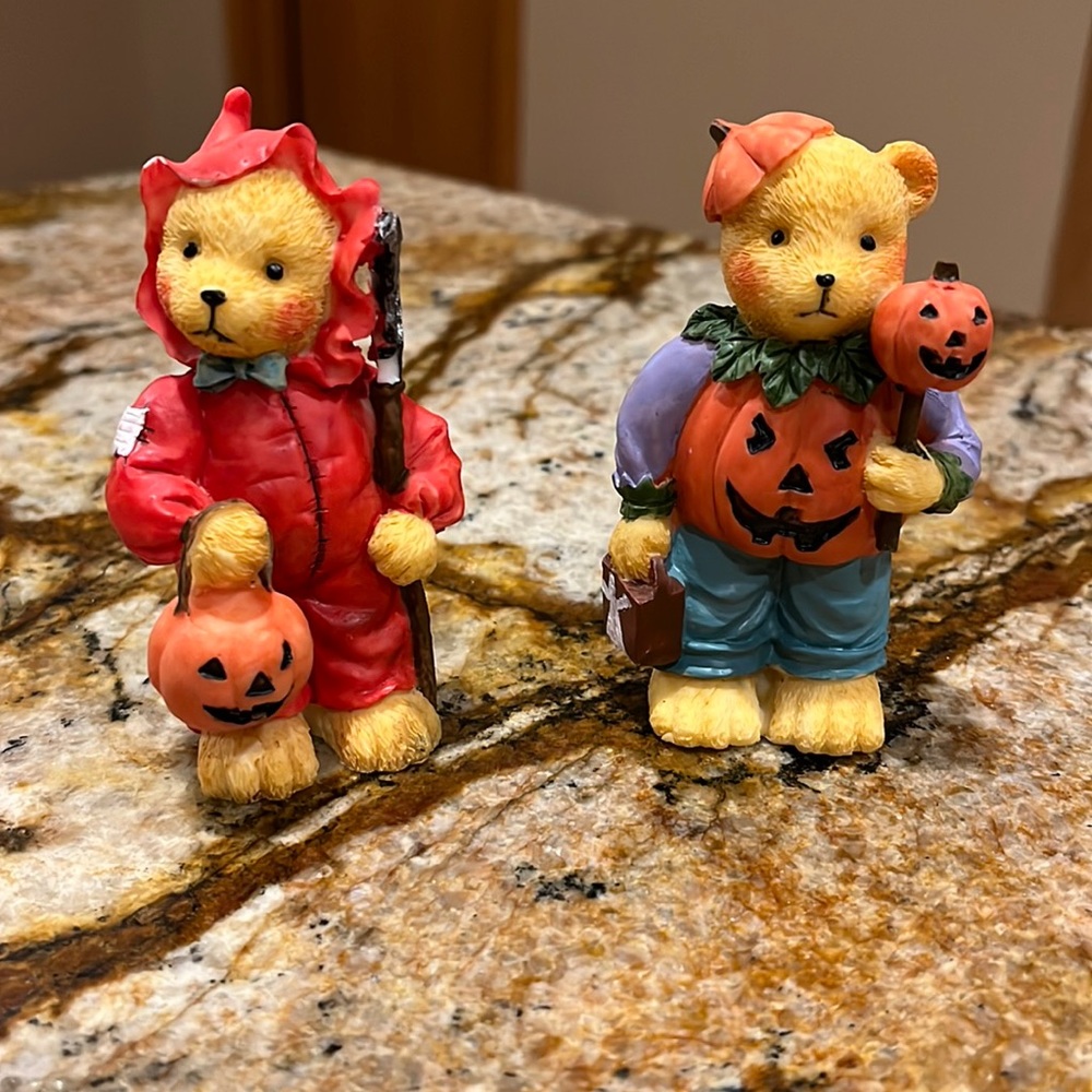 Halloween Figurines